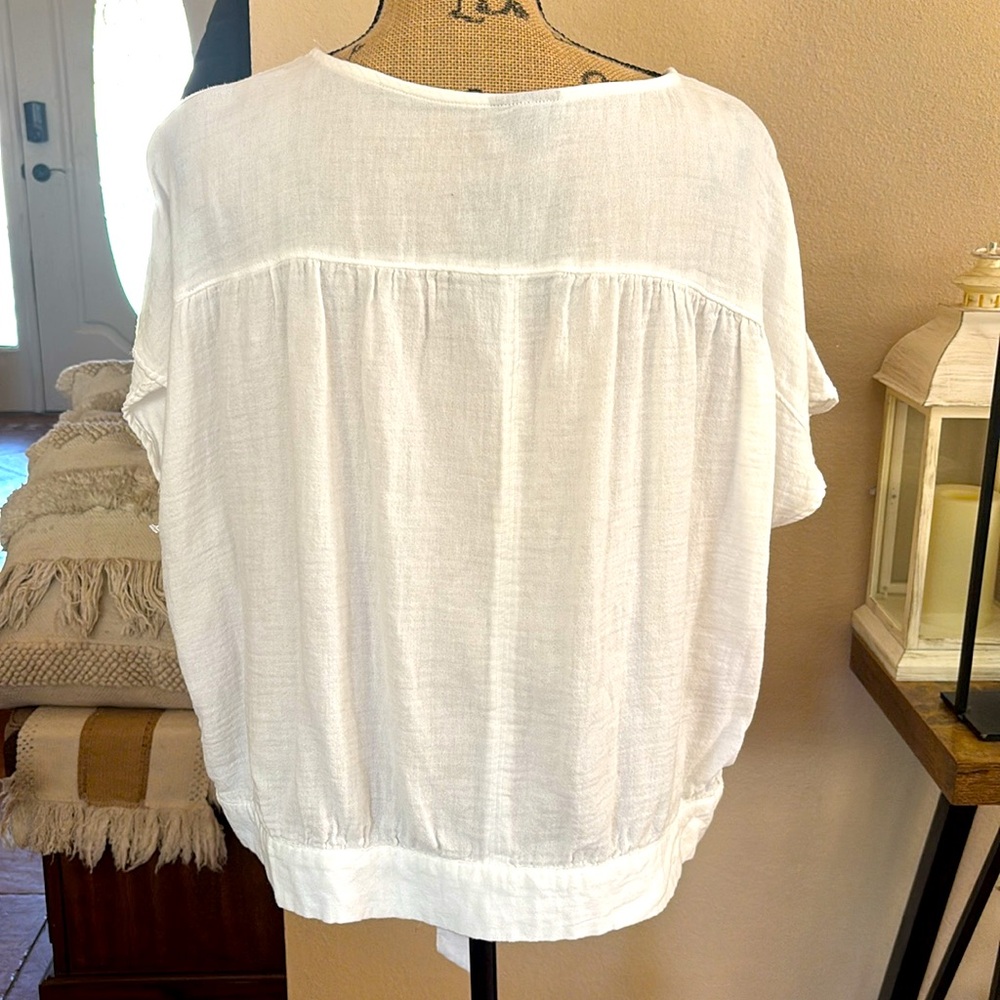 a.n.a White Button-Front Blouse with Tie Hem - Picture 3 of 5